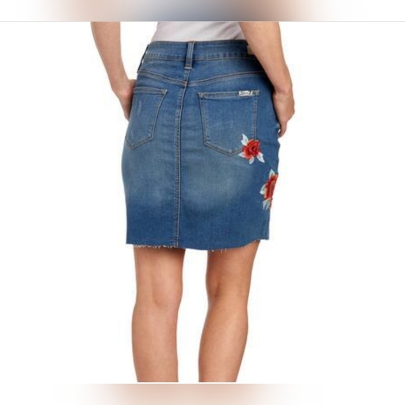 SEVEN7 Denim Pencil Skirt with Embroidery Detail - Picture 2 of 2